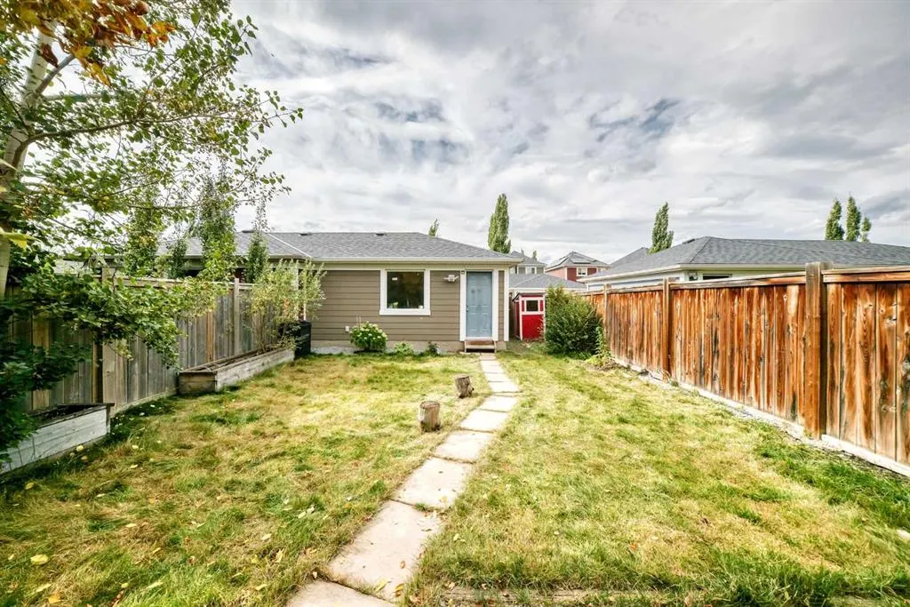 139 89 Street SW