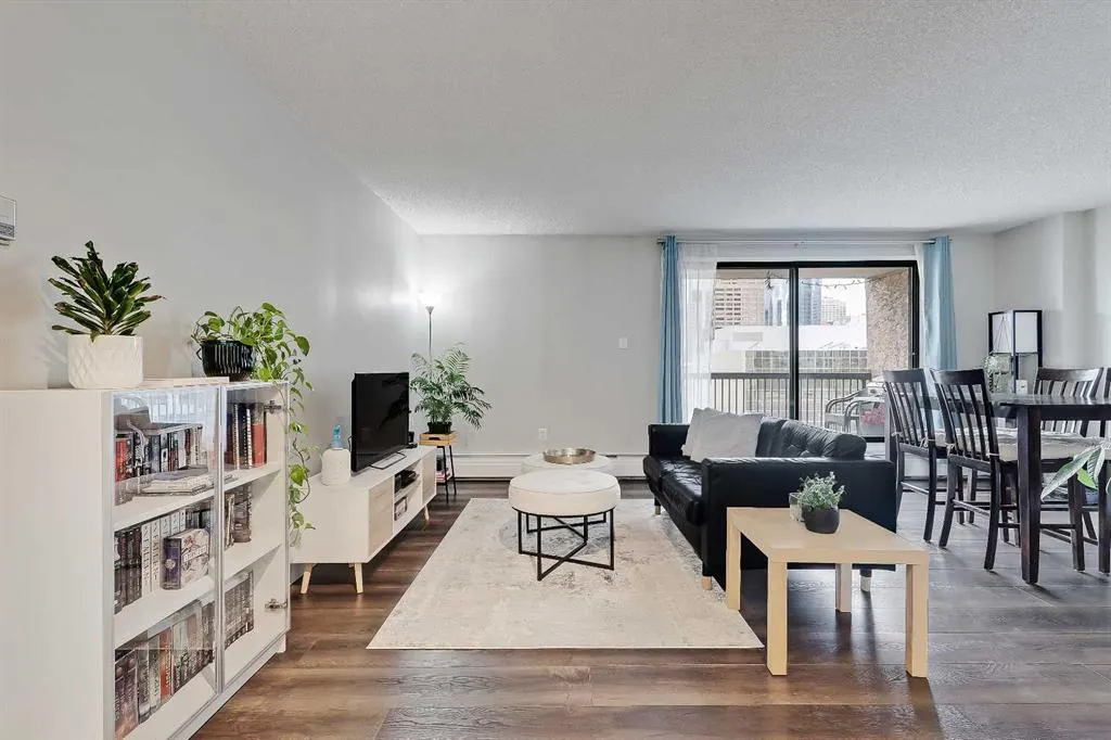 718 12 Avenue SW #708