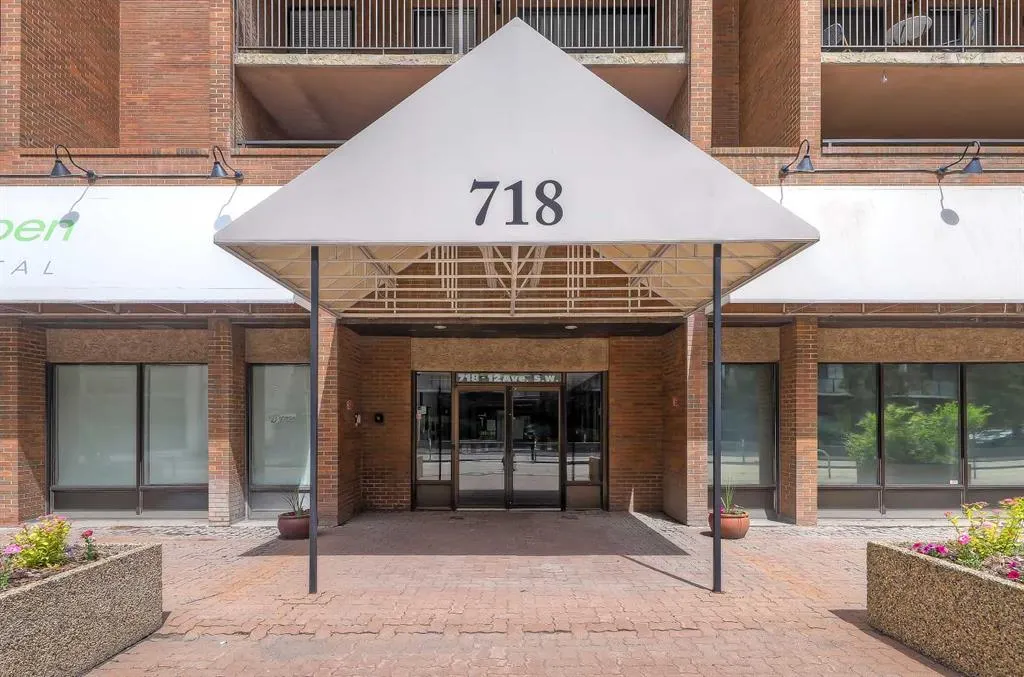 718 12 Avenue SW #708