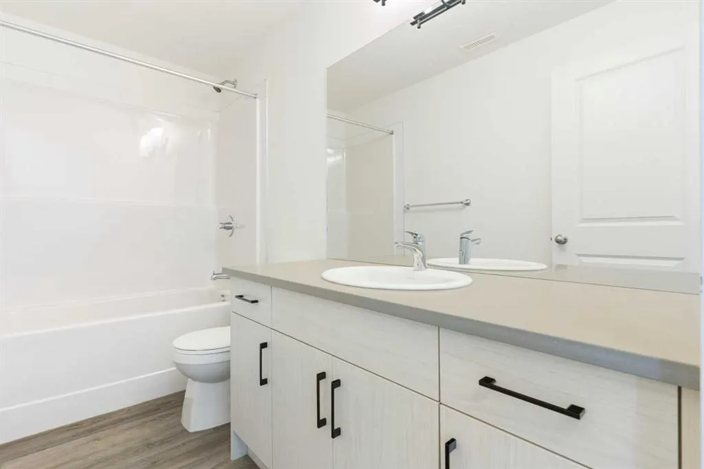 24 Rivercrest Drive #803