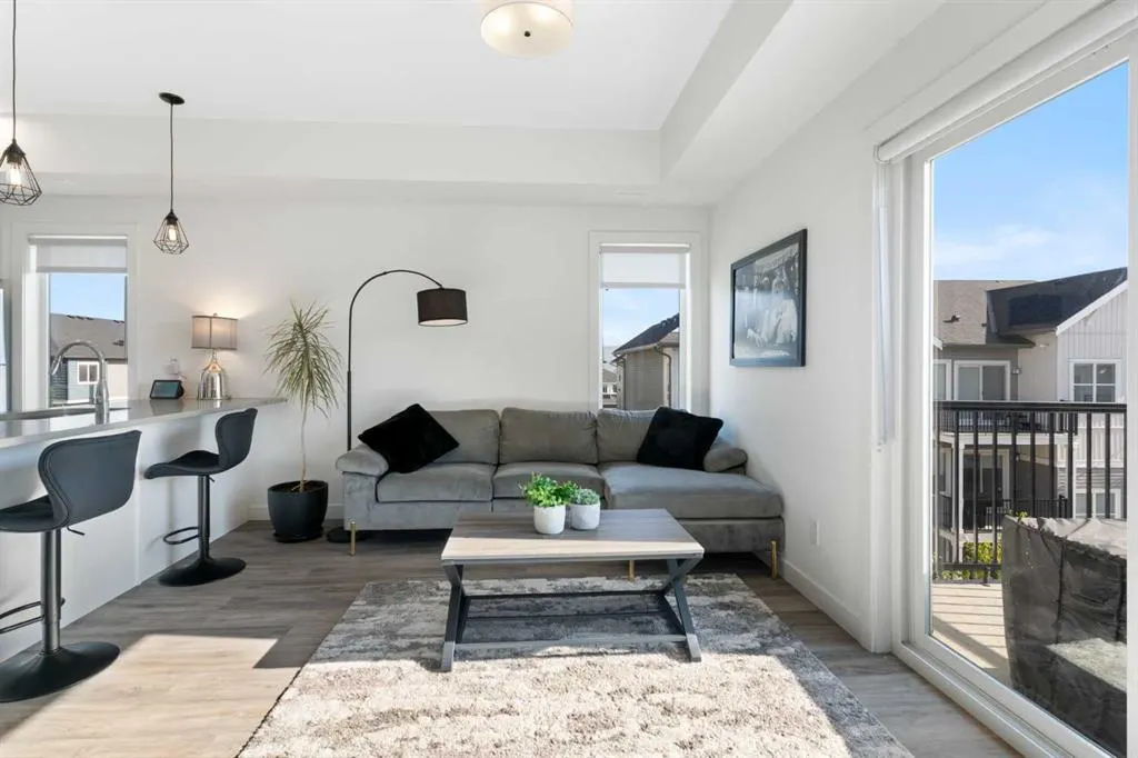 24 Rivercrest Drive #803