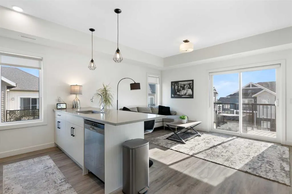 24 Rivercrest Drive #803