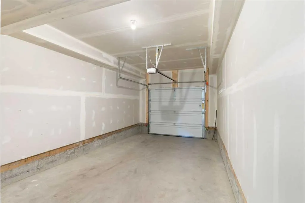 24 Rivercrest Drive #803