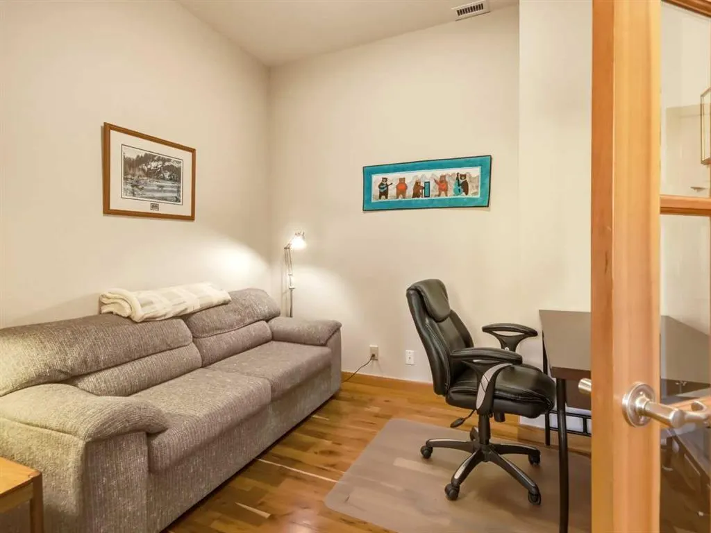 801 Benchlands Trail #302