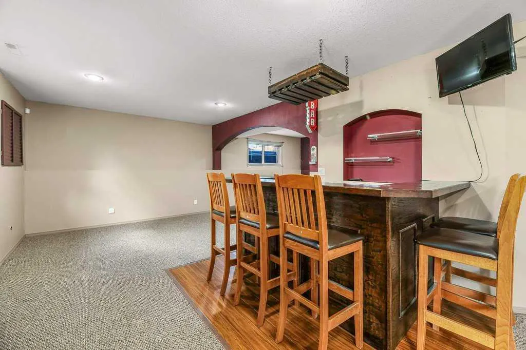 42 Kendrew Drive