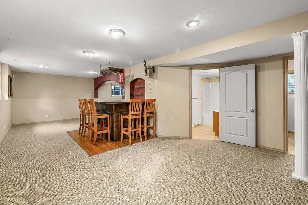 42 Kendrew Drive
