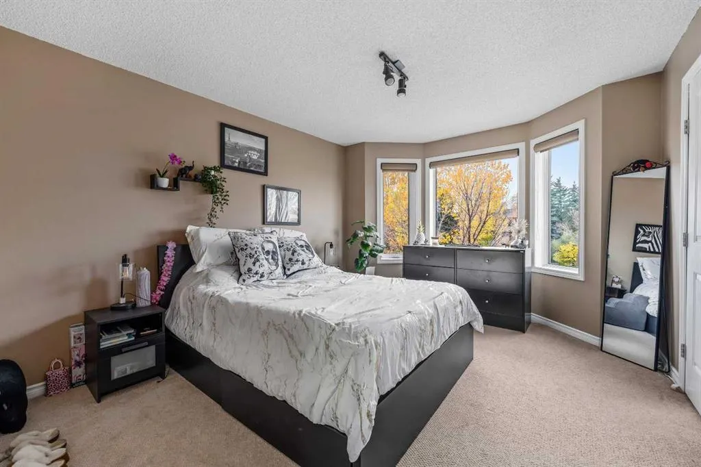 10 Martin Crossing Court NE