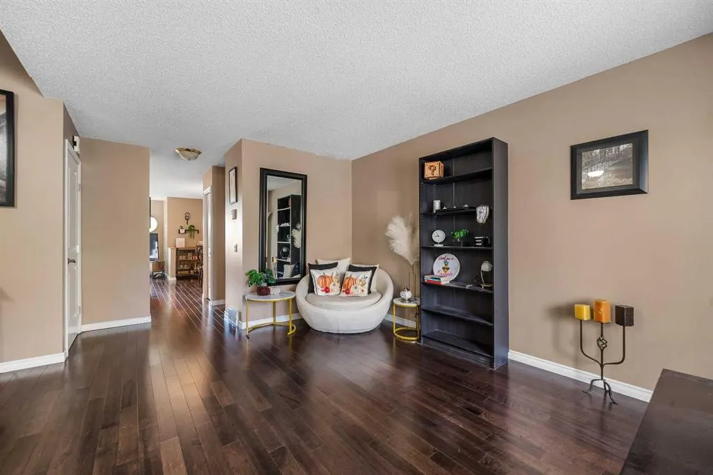 10 Martin Crossing Court NE
