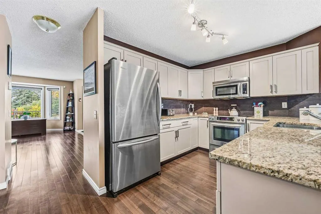 10 Martin Crossing Court NE