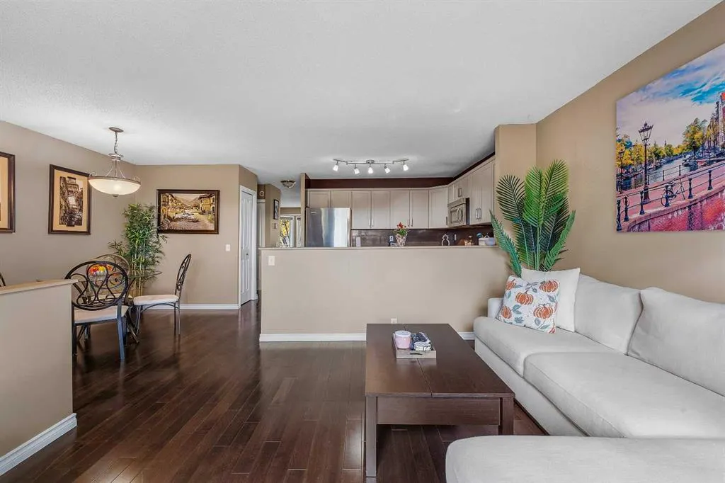 10 Martin Crossing Court NE