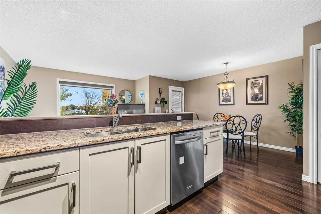 10 Martin Crossing Court NE