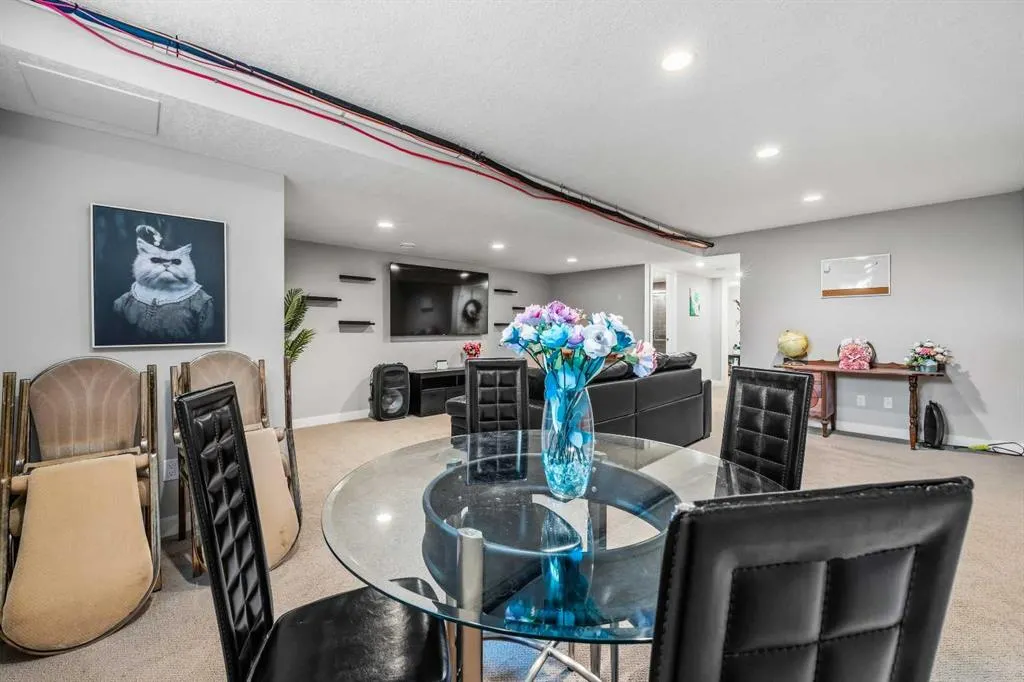 10 Martin Crossing Court NE