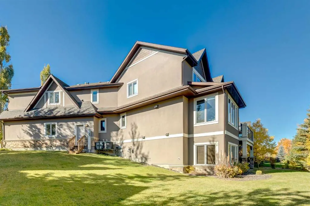 206 Waterside Court