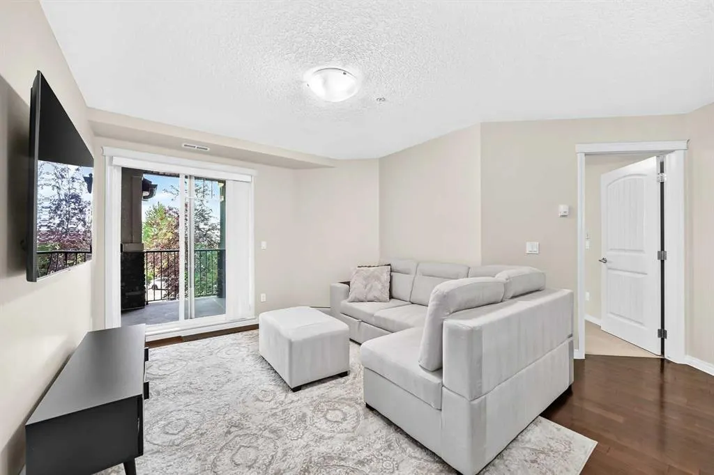 175 Panatella Hill NW #2212
