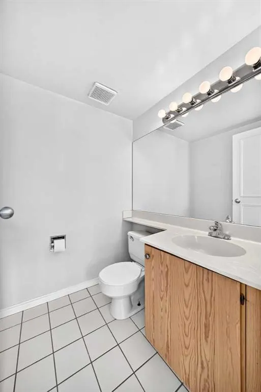 537 14 Avenue SW #306