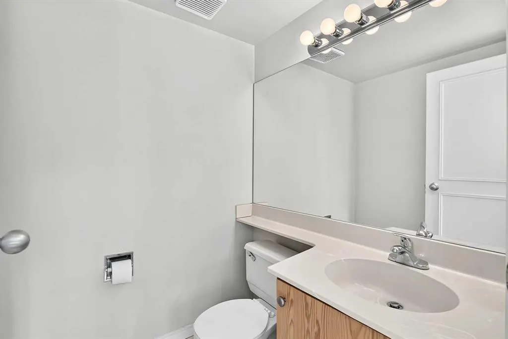 537 14 Avenue SW #306