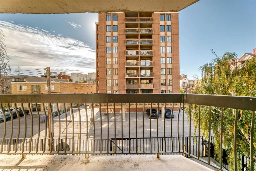 537 14 Avenue SW #306