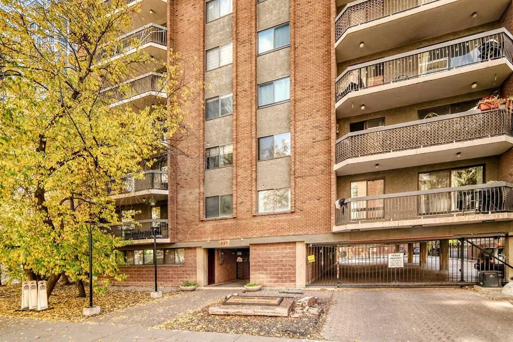 537 14 Avenue SW #306