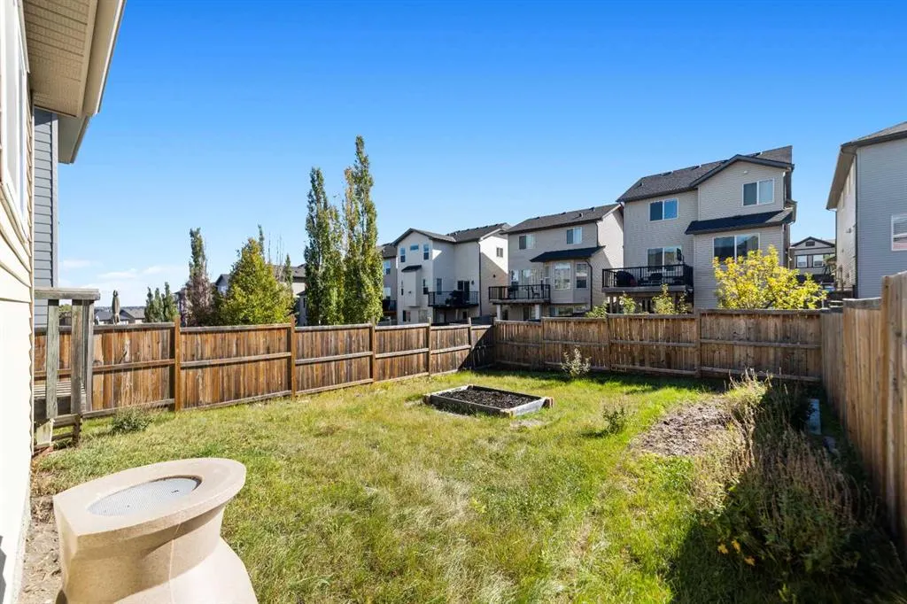 208 Sage Valley Drive NW