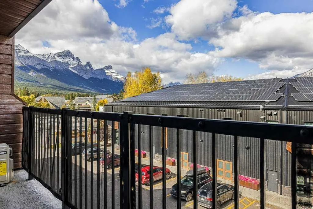 1 Industrial Place #304A