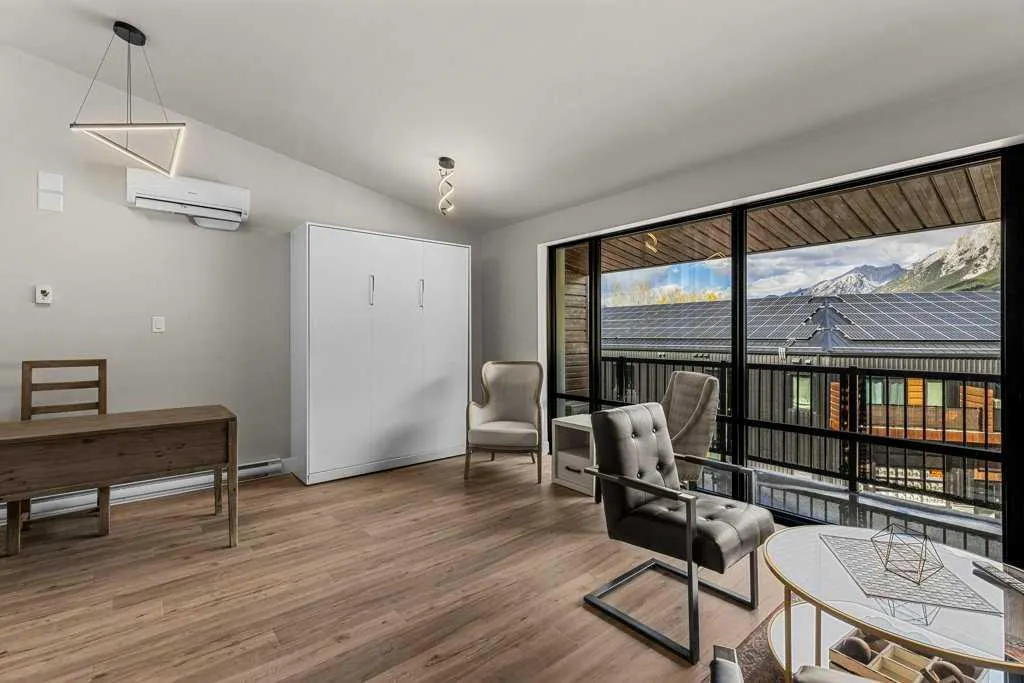 1 Industrial Place #304A