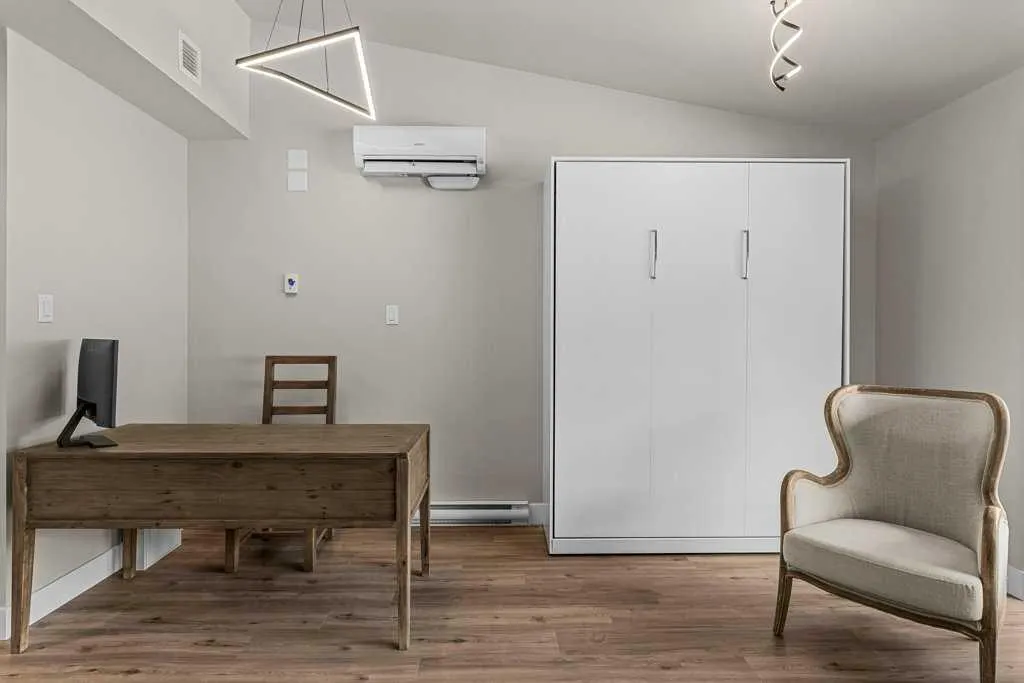 1 Industrial Place #304A