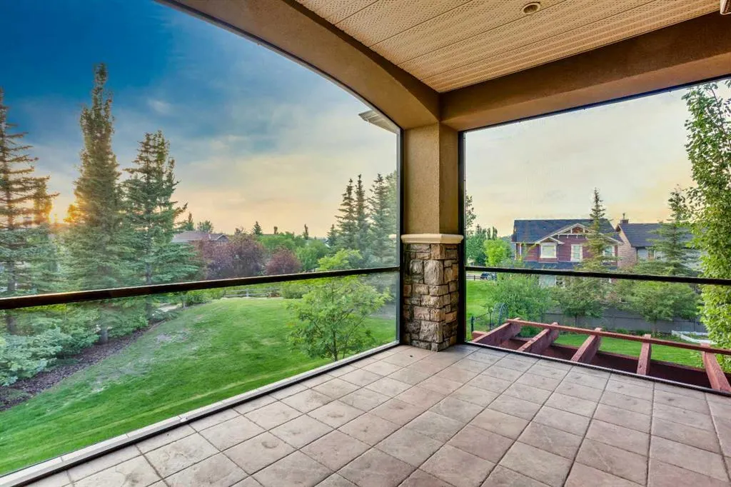 135 Coopers Hill SW