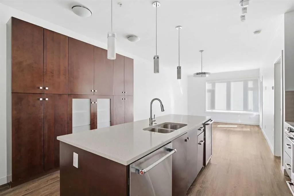 1720 10 Street SW #209