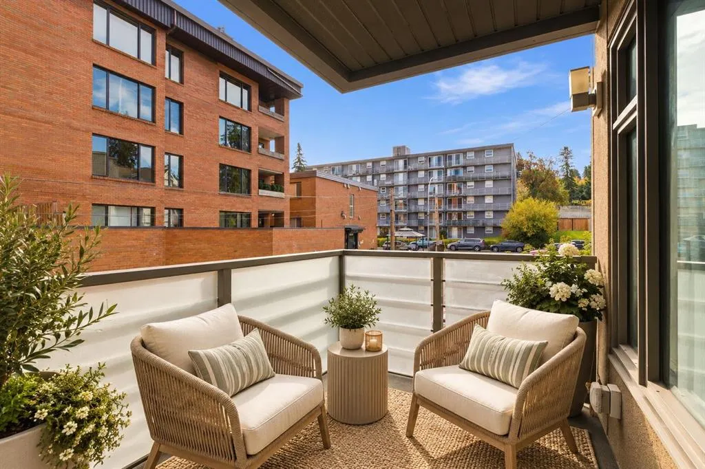 1720 10 Street SW #209
