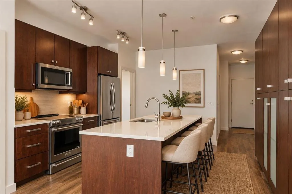 1720 10 Street SW #209