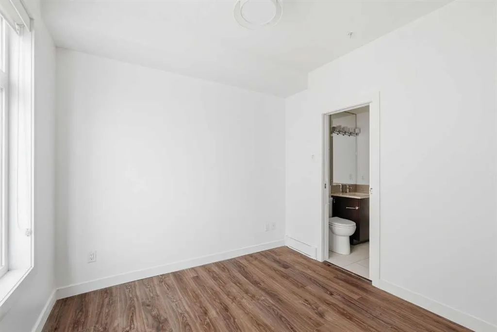 1720 10 Street SW #209