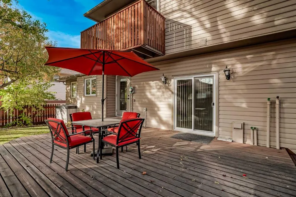 40 Silver Ridge Court NW