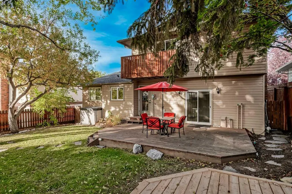 40 Silver Ridge Court NW
