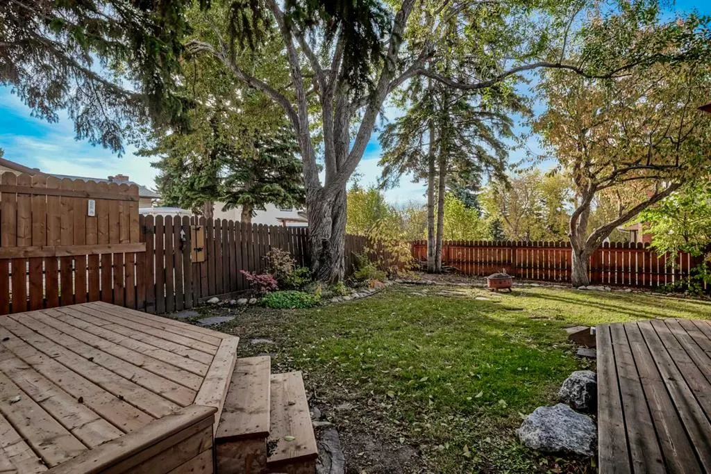 40 Silver Ridge Court NW