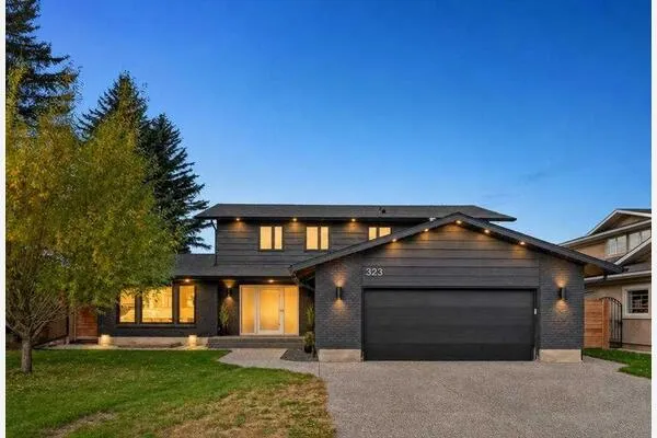 323 Parkview Crescent SE
