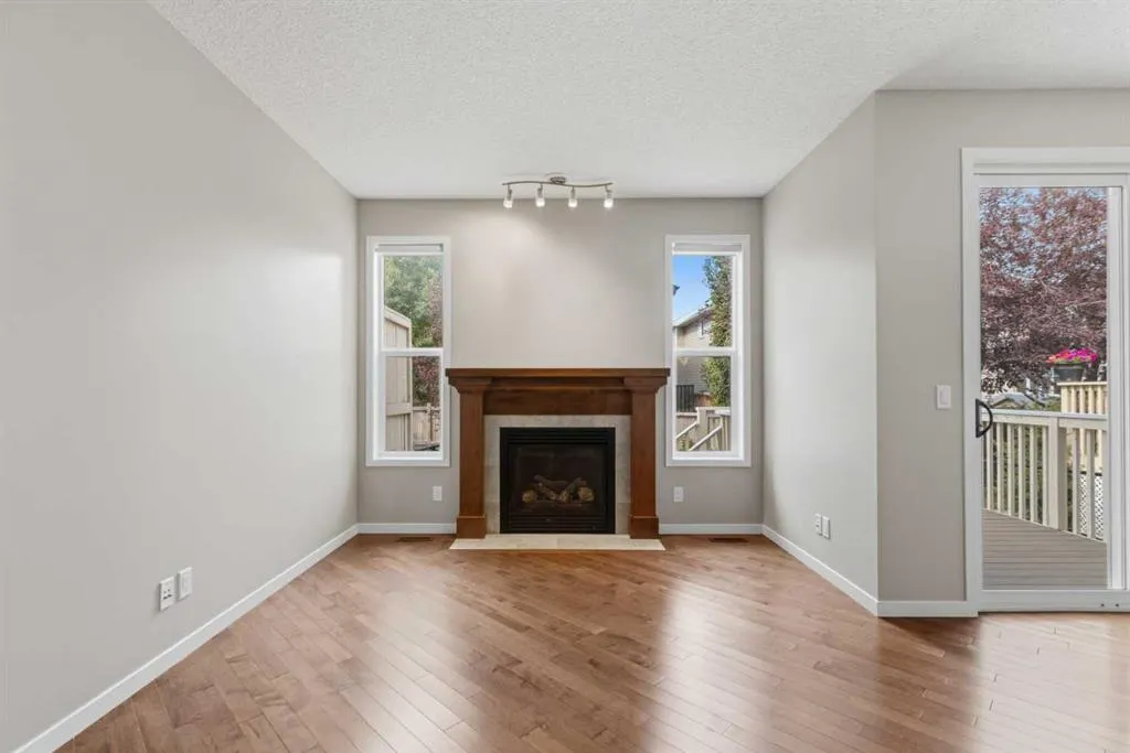 40 Panatella Mews NW