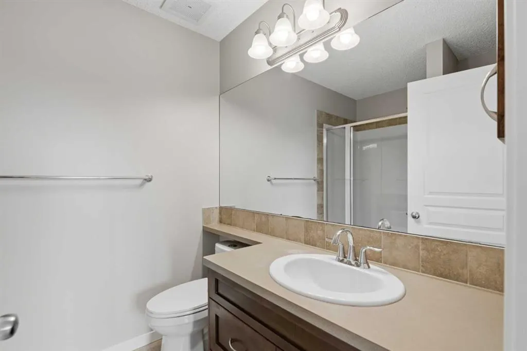 40 Panatella Mews NW