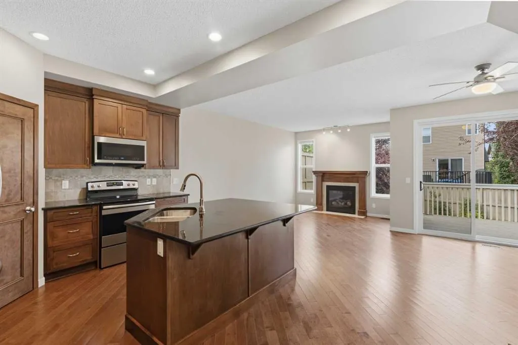 40 Panatella Mews NW