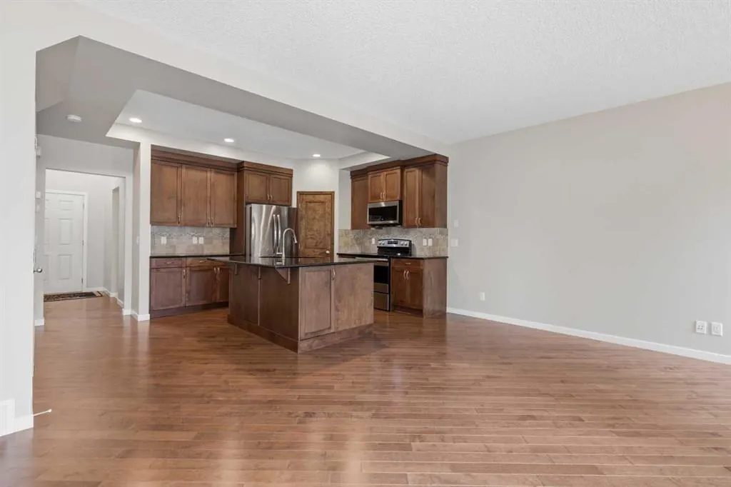 40 Panatella Mews NW