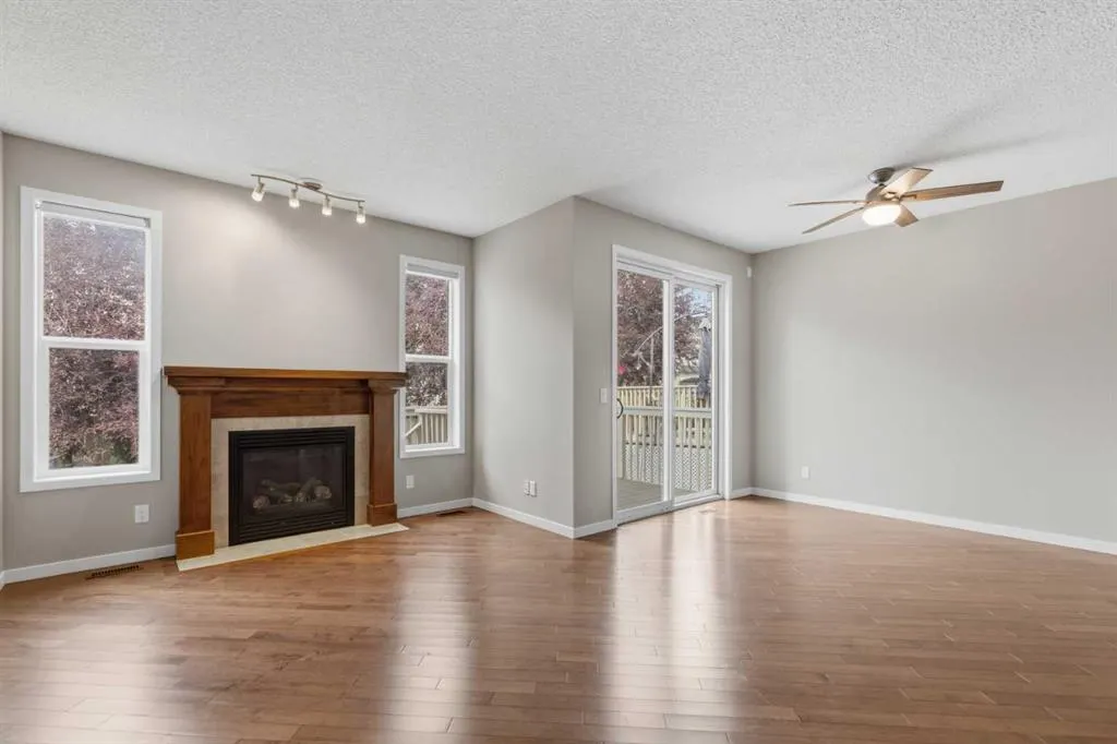40 Panatella Mews NW