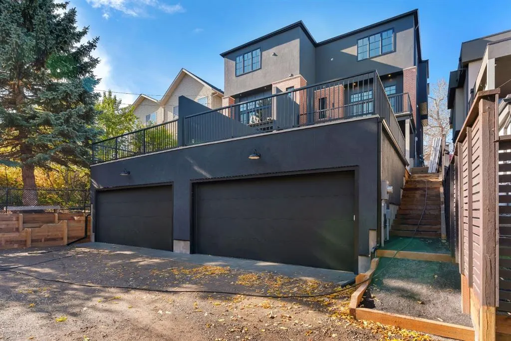 1208 Bellevue Avenue SE #1
