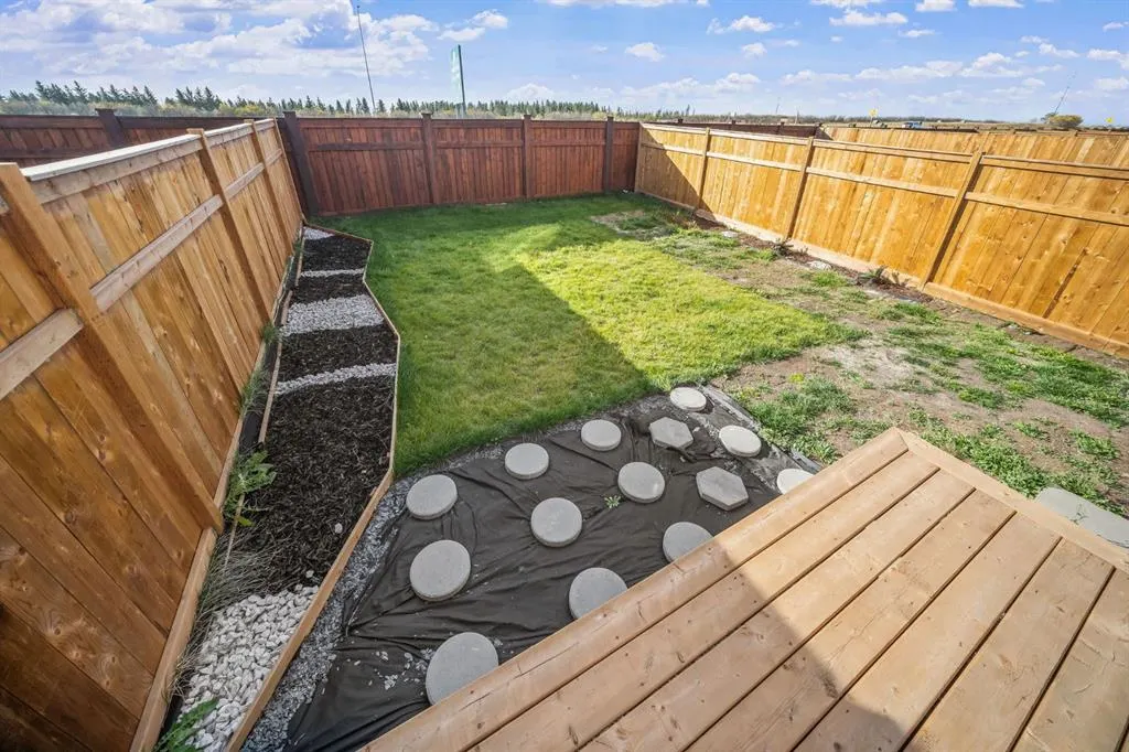 288 Sora Terrace SE