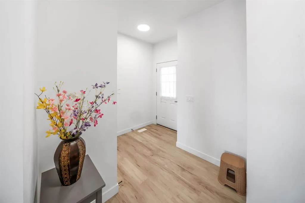 288 Sora Terrace SE