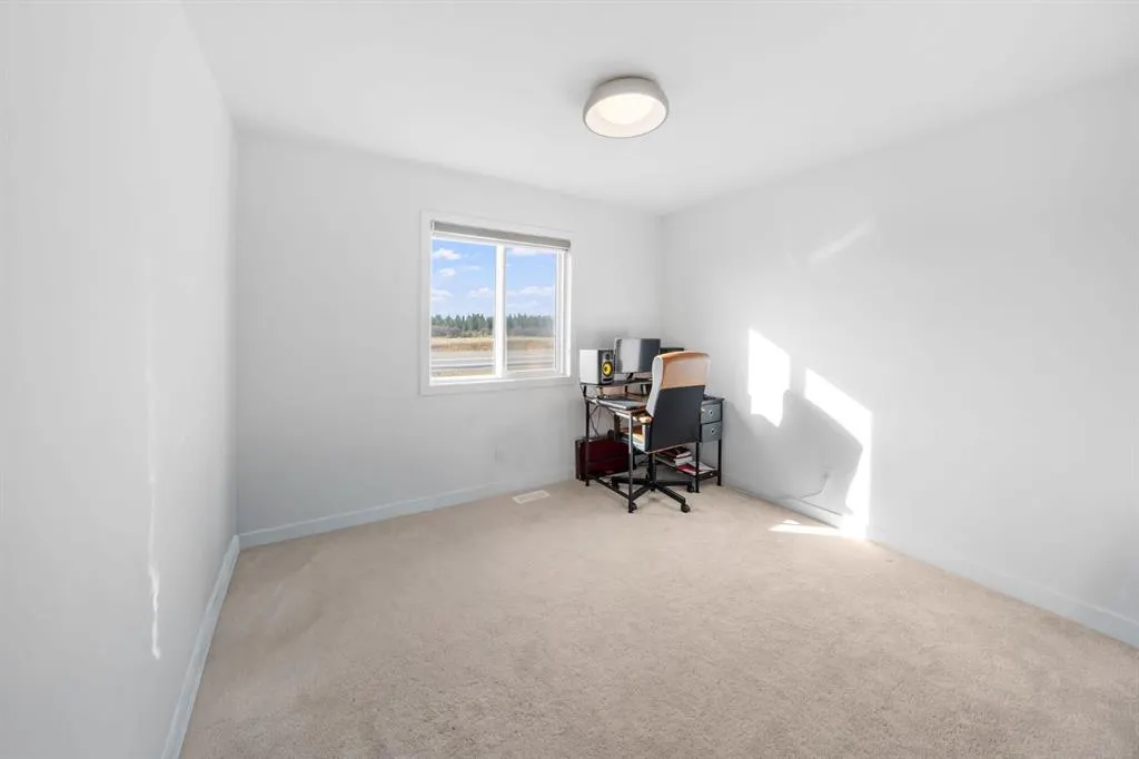 288 Sora Terrace SE