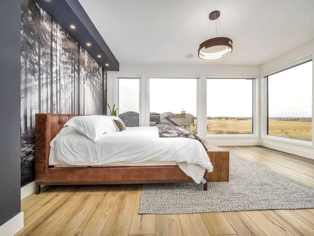 19 Stonecrest Point W