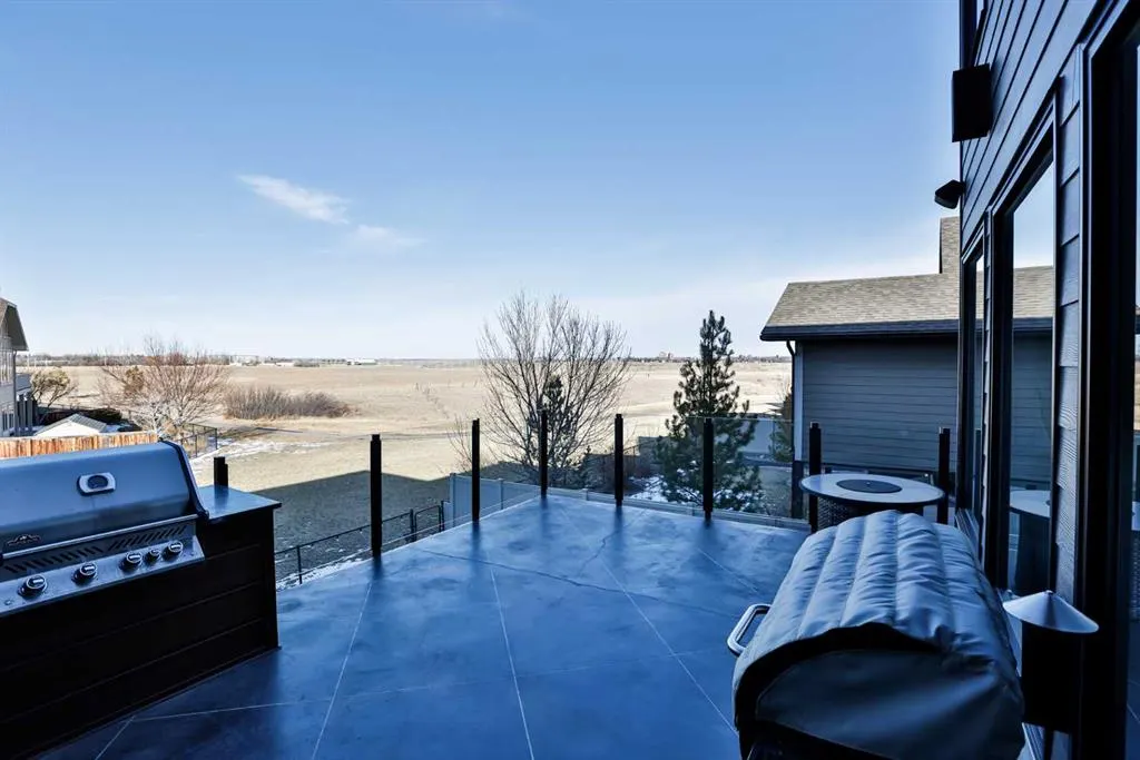 19 Stonecrest Point W