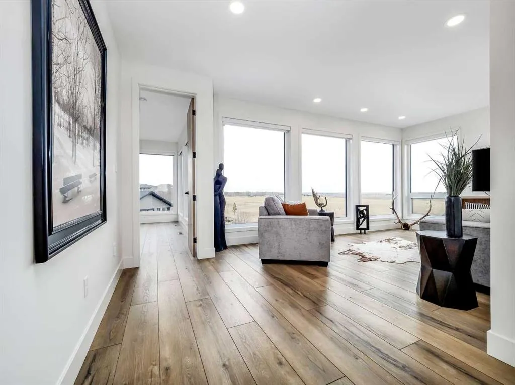 19 Stonecrest Point W