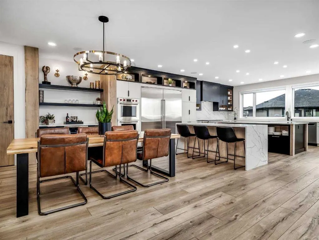 19 Stonecrest Point W