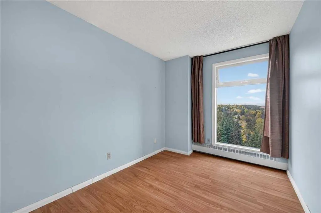 8604 48 Avenue NW #908