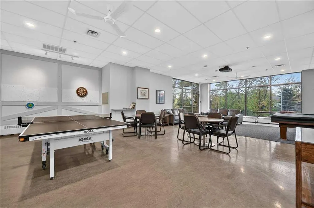8604 48 Avenue NW #908